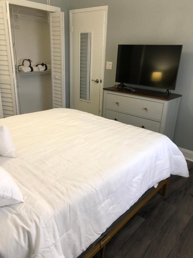 2 Bedrooms Vacation Home 탬파 외부 사진